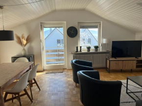 Helle, ruhige Ferienwohnung mit Balkon